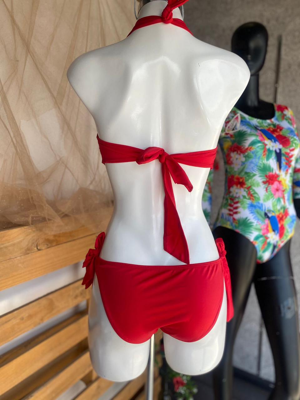Traje de baño rojo