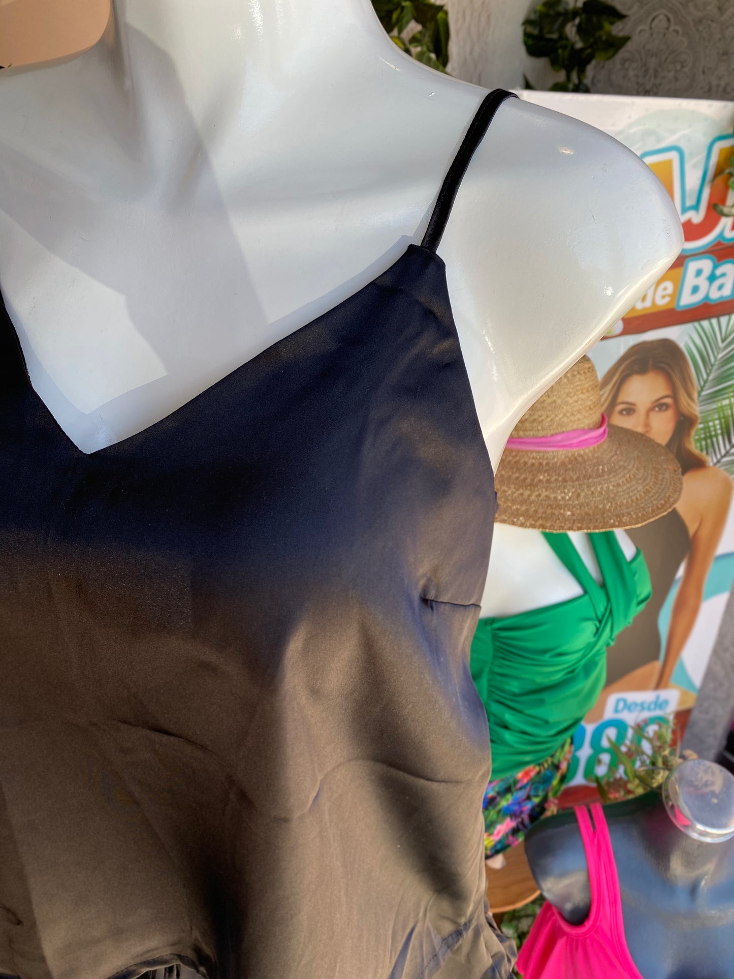 Pijama Satin short y top de tirantes ajustables