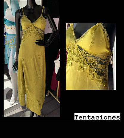 Camisón satin largo pierna descubierta