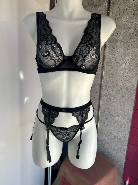 Conjunto con liguero