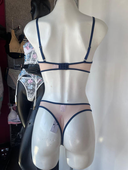 Conjunto nude