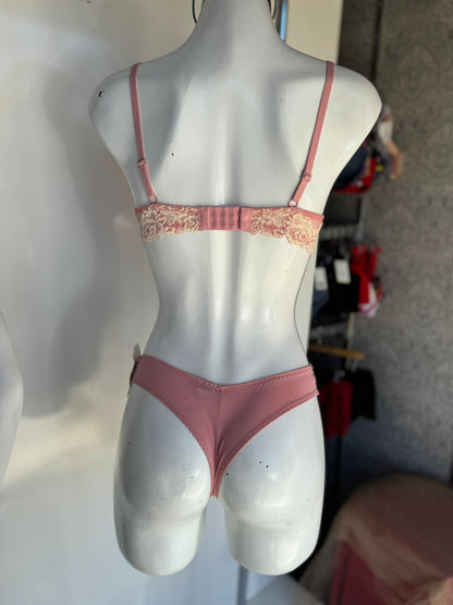 Conjunto rosa