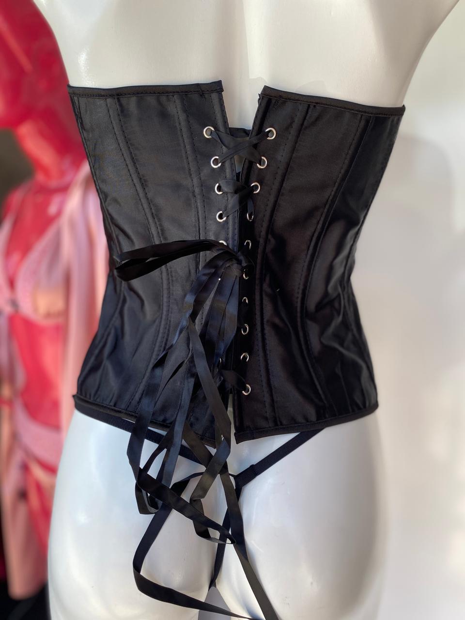 Corset largo negro