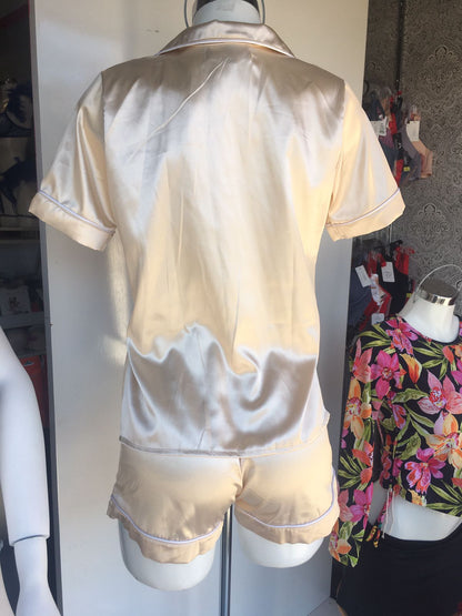 Pijama tipo Satin manga corta
