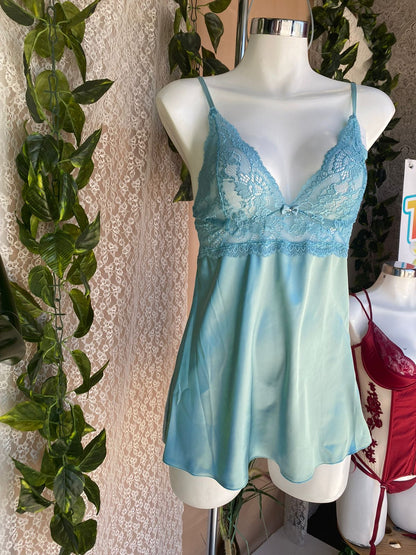 Top encaje y satin con cachetero