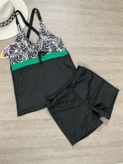 Traje de baño con short