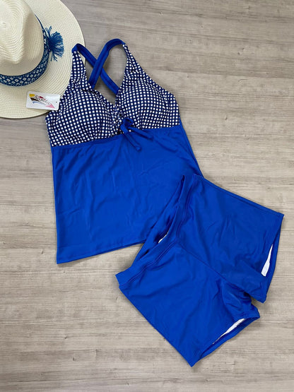 Traje de baño con short