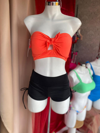 Traje de baño con short