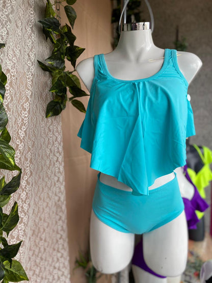 Traje de baño blusa y tiro alto