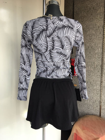 Traje de baño con falda