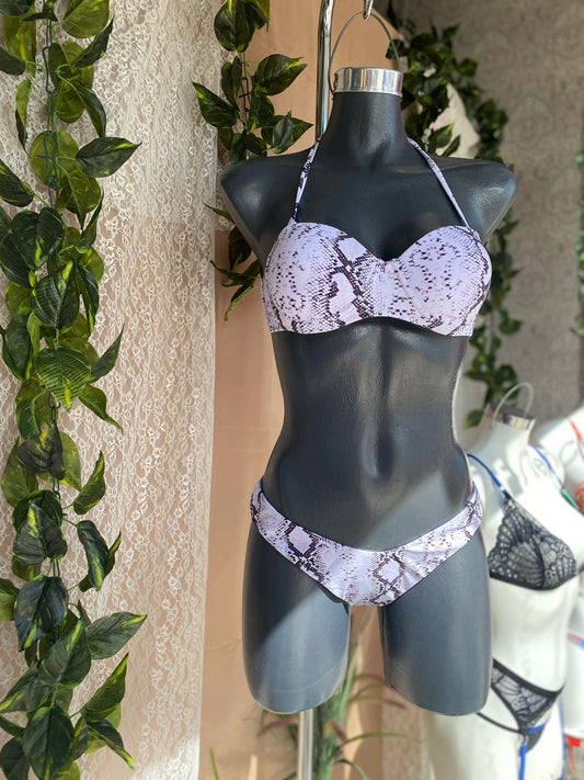 Traje de baño blanco