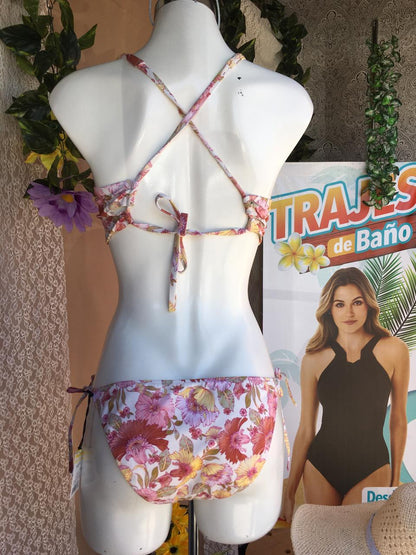 Traje de baño de flores