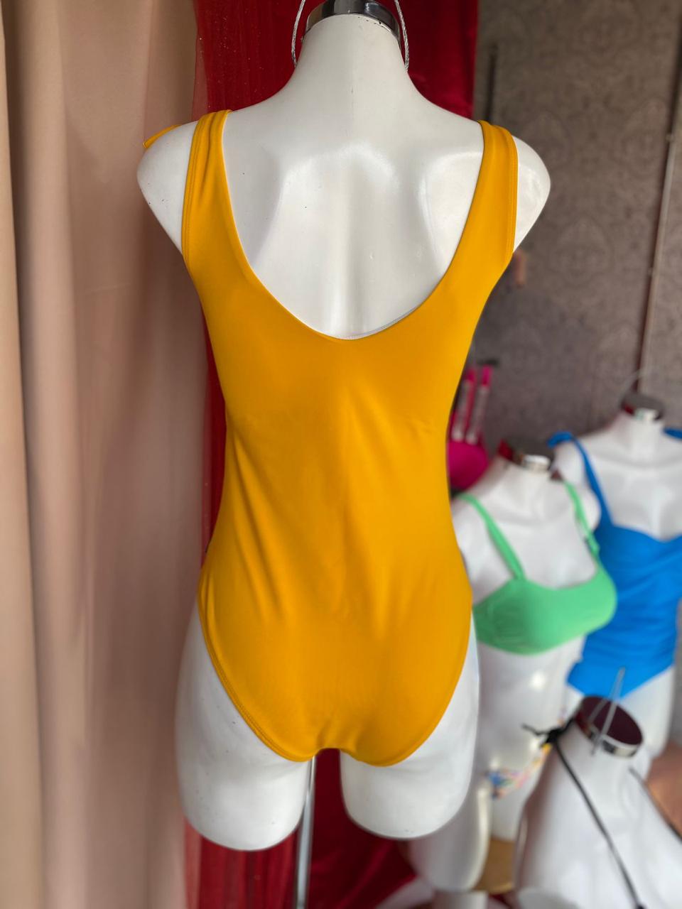 Traje de baño completo