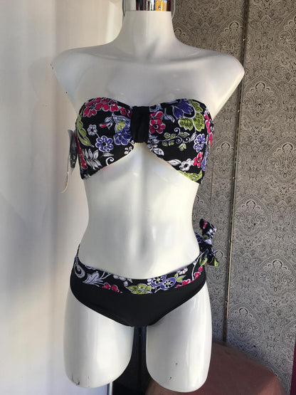 Traje de baño de flores