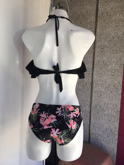 Traje de baño con olanes