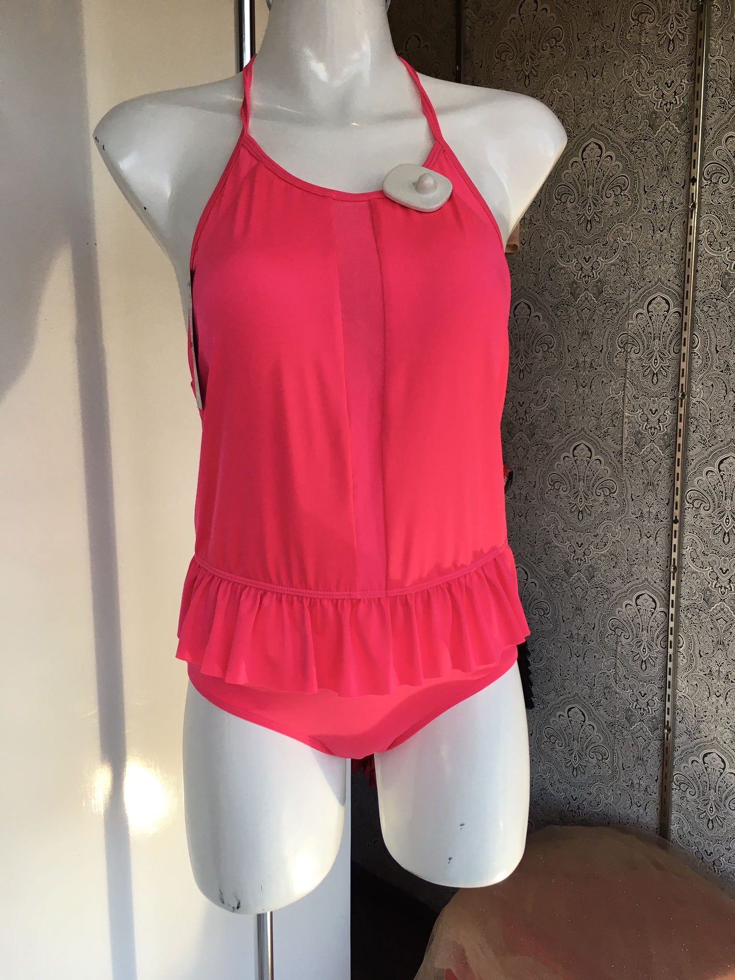 Traje de baño con olan