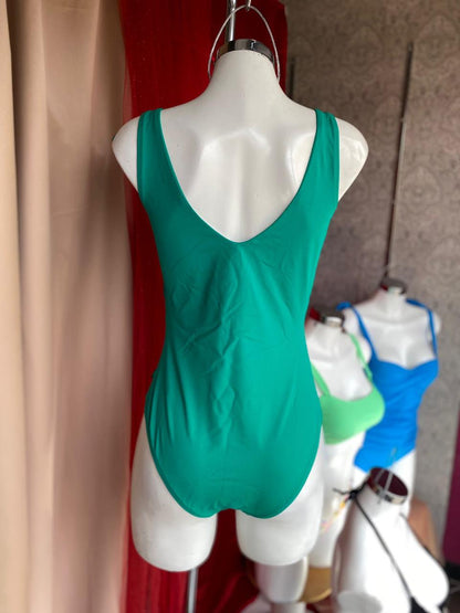 Traje de baño completo